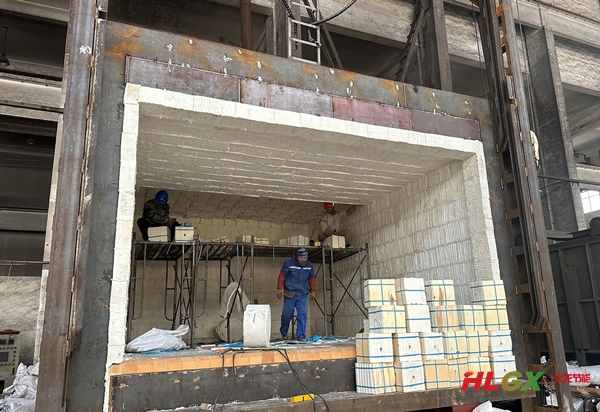 臺車(chē)爐陶瓷纖維保溫 臺車(chē)爐陶瓷纖維保溫